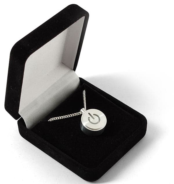 Post image for Apple Inspired Design: The iNecklace