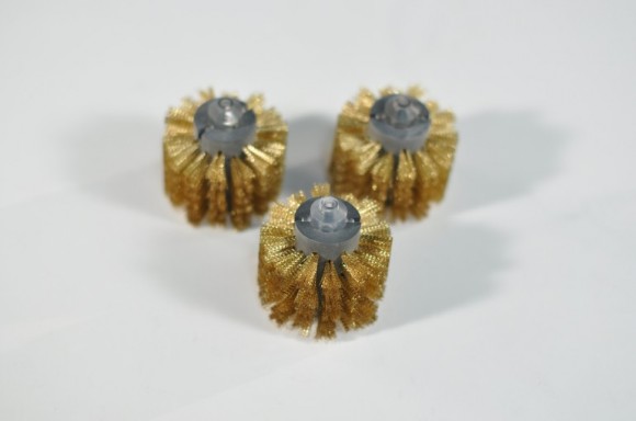 Grillbot - The Robot That Cleans BBQ Grills 3 Cleaning Brushes for Grillbot