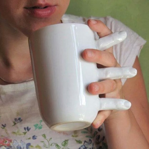 coffee-mug-hand