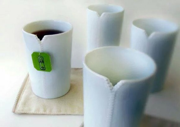 zip-up-coffee-mug