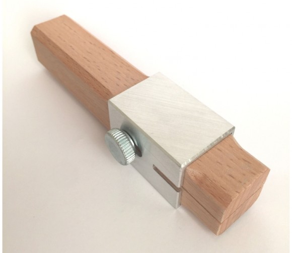 Plastic Bottle Cutter - Reuse Plastic Bottles 2 plastic-bottle-cutter