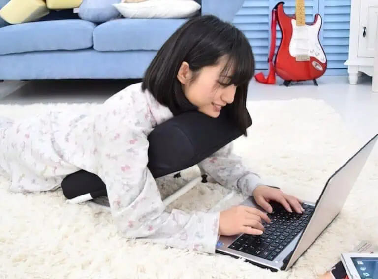 utsubusene cushion 2 upscaled