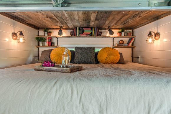 new-frontier-tiny-homes_alpha_bedroom