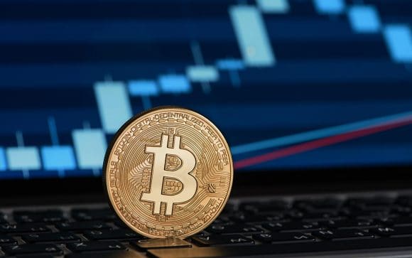 Bitcoin Trading Or Bitcoin Investing Where Should You Invest Your - bitcoin trading or bitcoin investing where should you invest your money