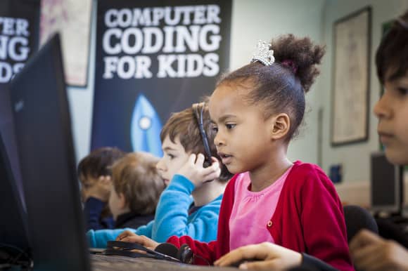 kids learning to code