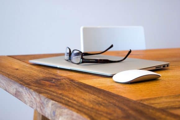 Post image for Best standing desk for your small apartment