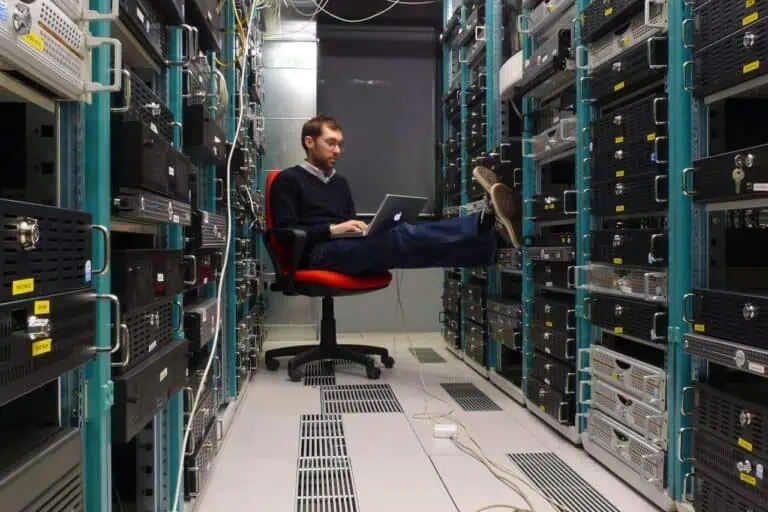 webhosting server rack