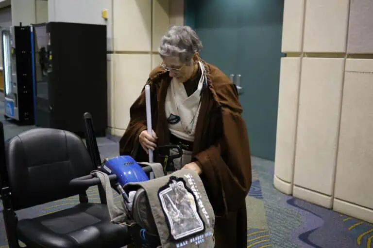 jedi grandma light saber
