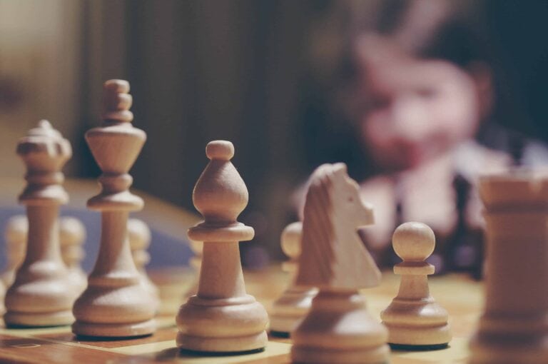 Which Chess Piece Can Only Move Diagonally