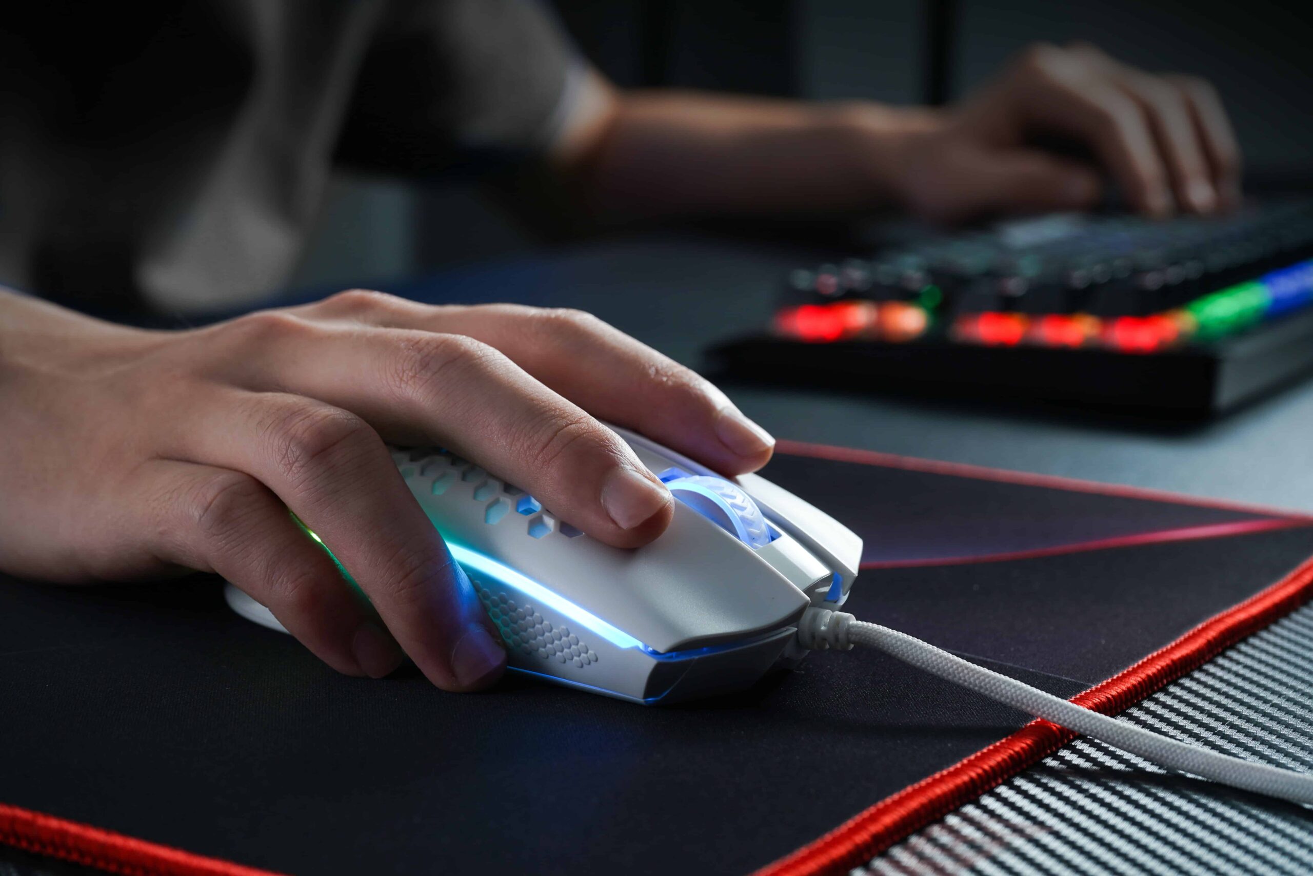 best lightweight gaming mouse