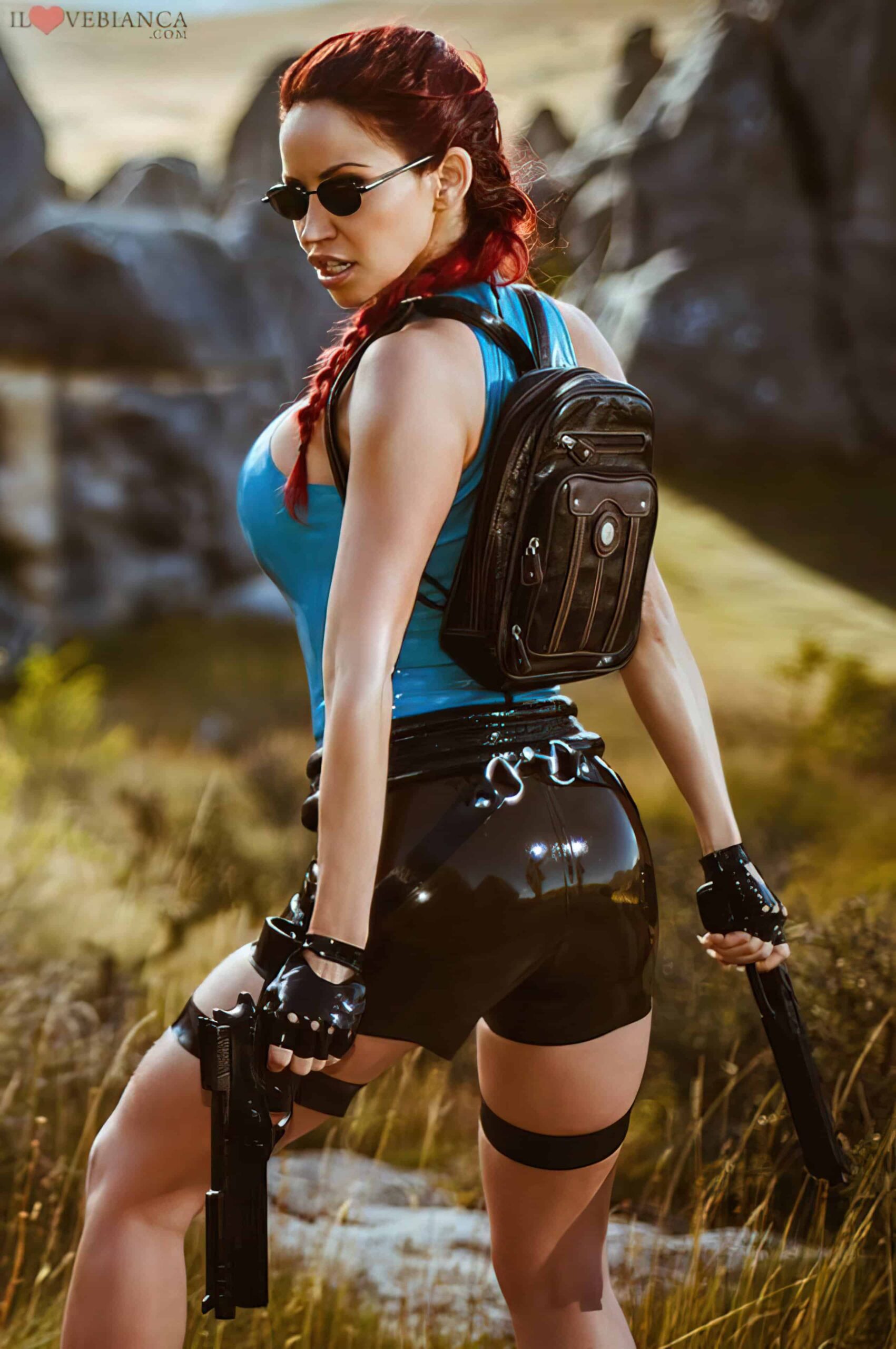 Lara Croft Cosplay by Bianca Beauchamp 1 scaled