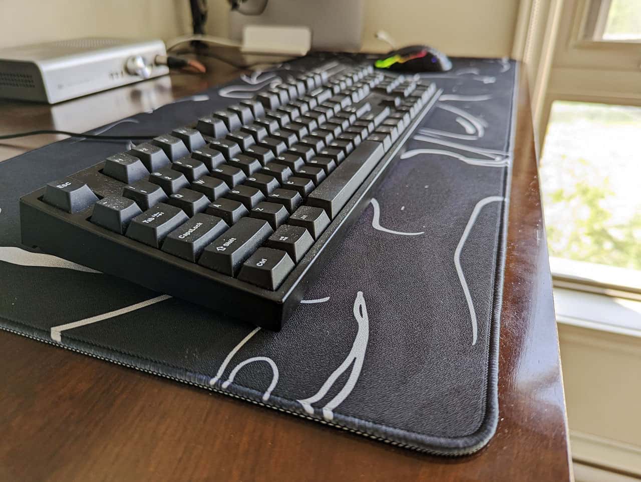 desk mat from agile cables