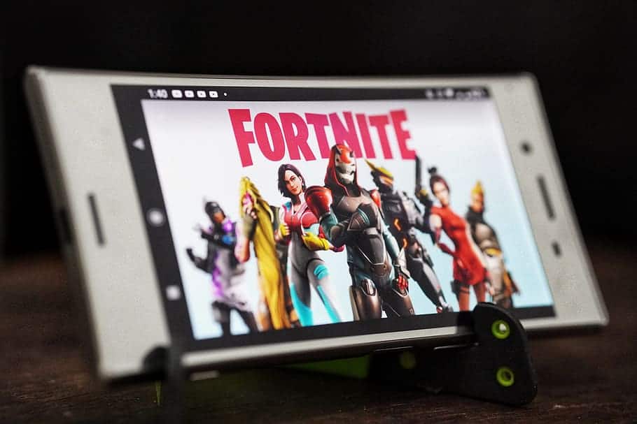 Mobile Gaming Trends and the Big Tech Takeover 2 fortnite video games epic games phone mobile gamers