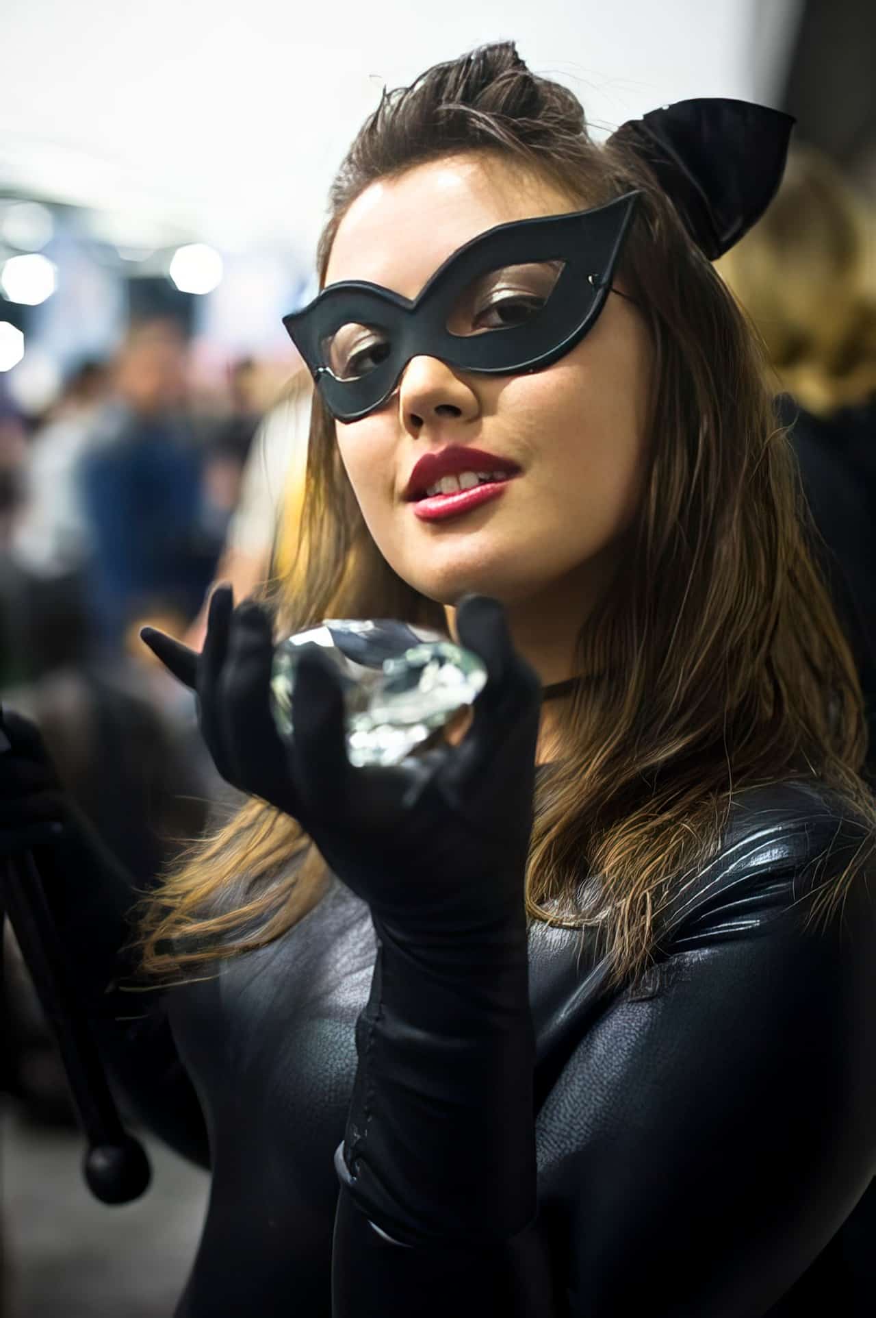 26 Hot Catwoman Cosplay Ideas: Unleash Your Feline Fatale Side With ...