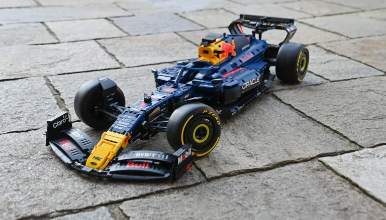 Lego Red Bull F1 Car