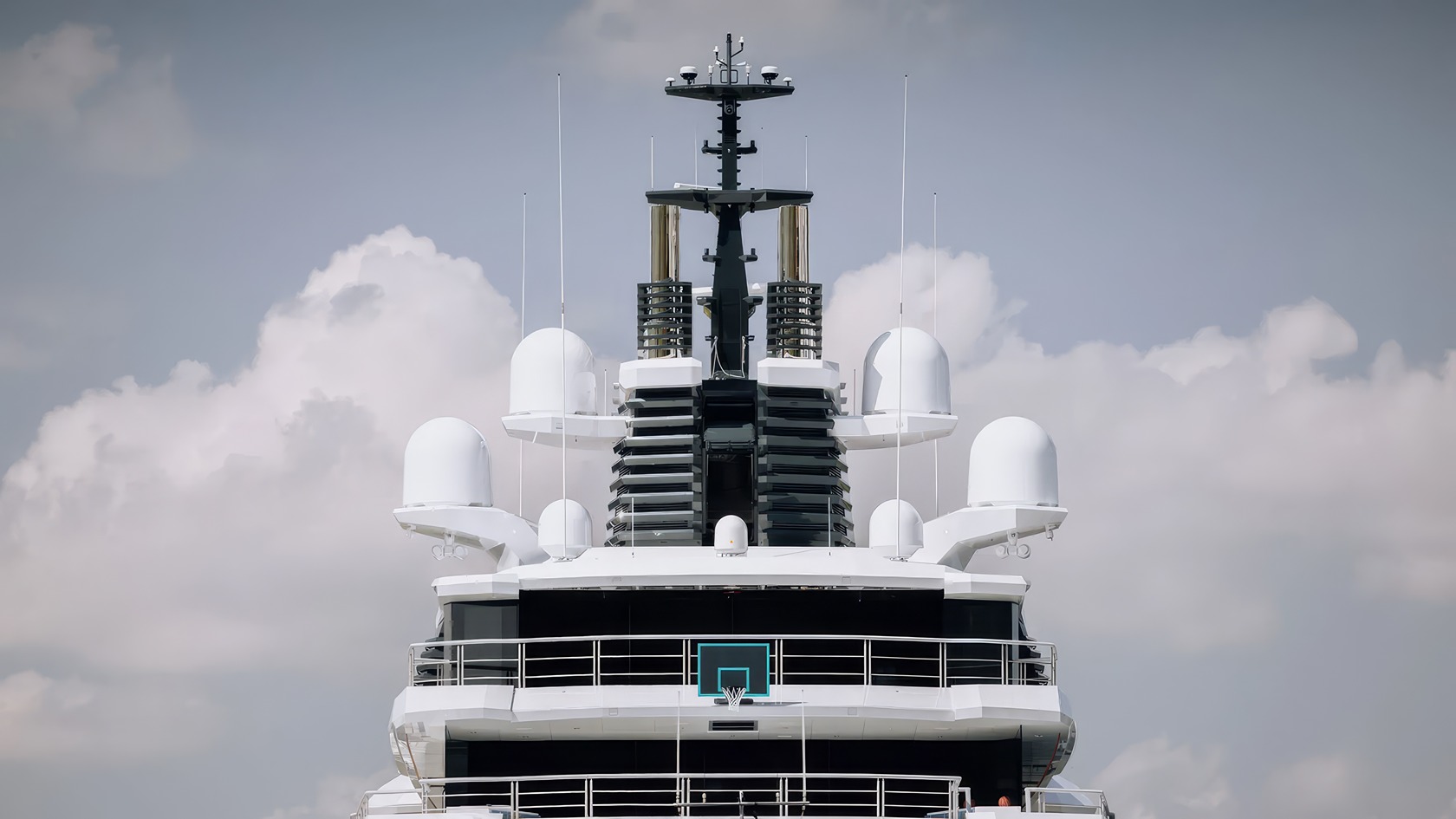 Gabe Newell's Superyacht: 5 Bold Ideas Behind Leviathan 4 Sleek luxury yacht with advanced navigation and communication systems, modern design, and outdoor sports area, luxury sea vessel for exclusive leisure and entertainment.