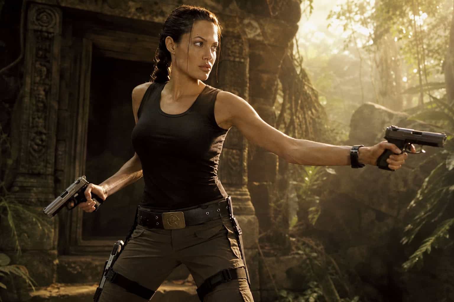 Lara Croft Game vs. Movie Outfits: A Side-by-Side Comparison 4 Angelina Jolie Lara Croft tactical cargo pants outfit from 2001 Tomb Raider film.