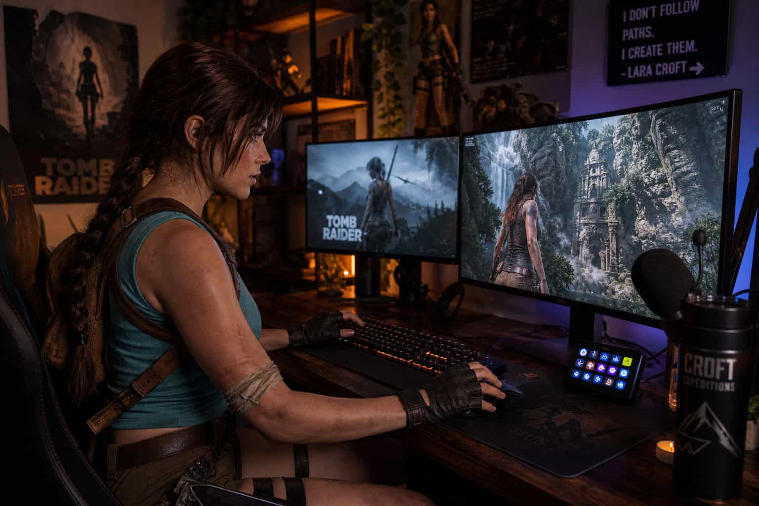 How Angelina Jolie's Tomb Raider Outfit Invented Method Dressing in 2001 4 Cosplayer playing Tomb Raider while wearing the Angelina Jolie Lara Croft outfit.