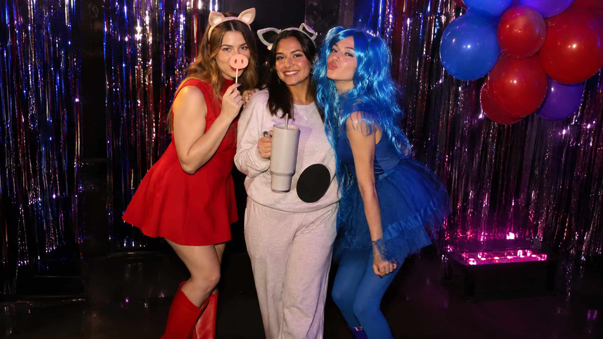 Easy DIY Cosplay Ideas for Women: 20+ Builds With Time, Cost, and Skill Ratings 4 Group costumes matched to headcount, from couples to scalable friend groups