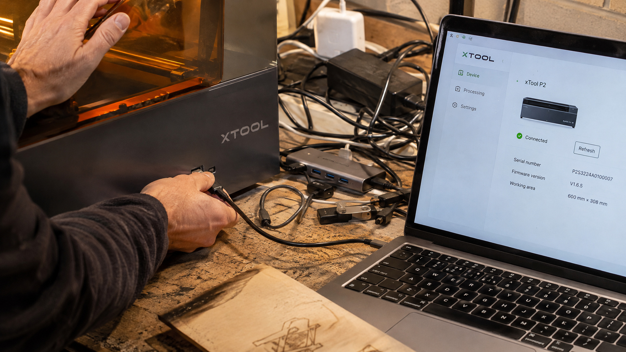Troubleshooting USB connection between a laser engraver and control software on first setup